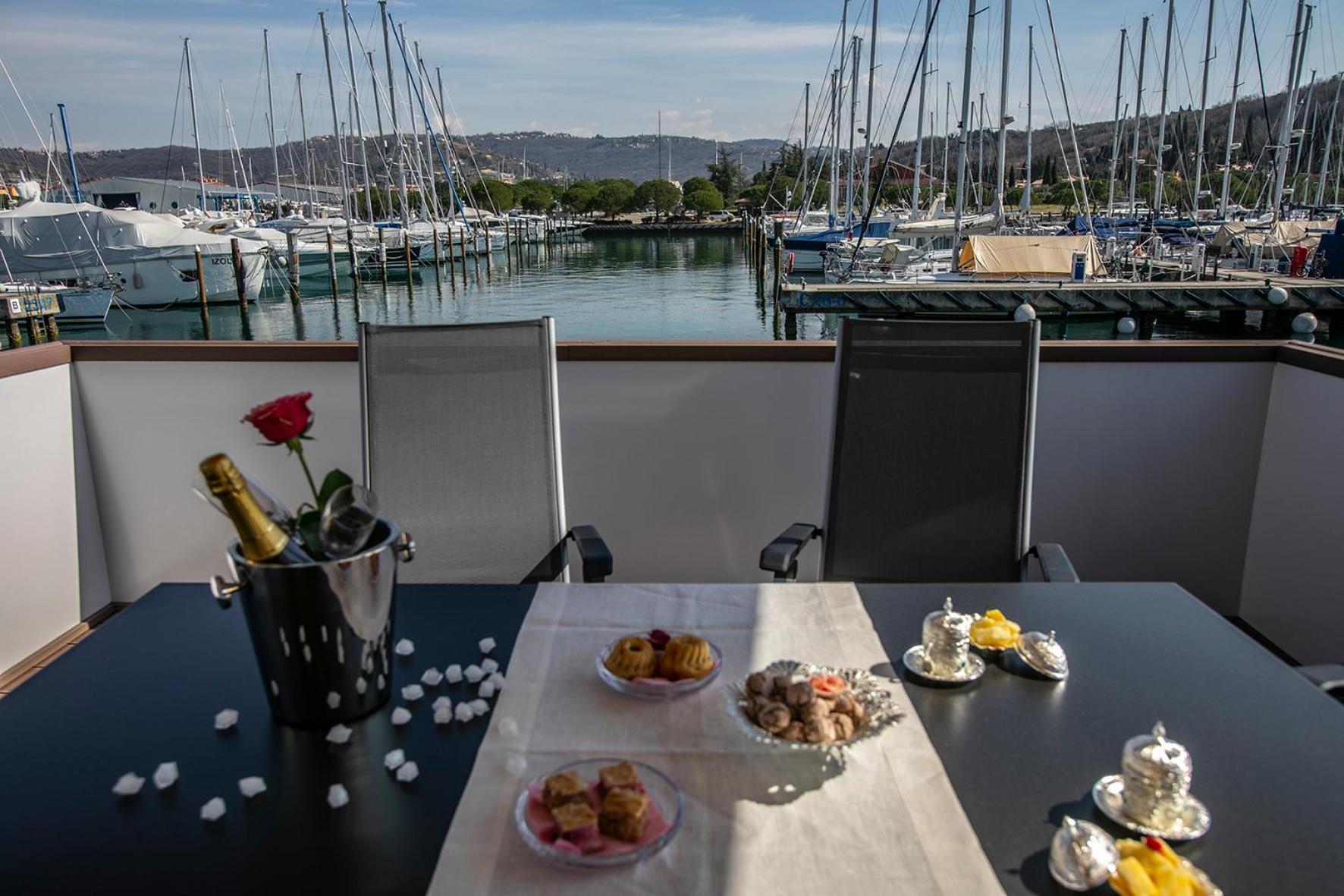 Floating Sea House Principessa Βίλα Πορτορόζ Εξωτερικό φωτογραφία